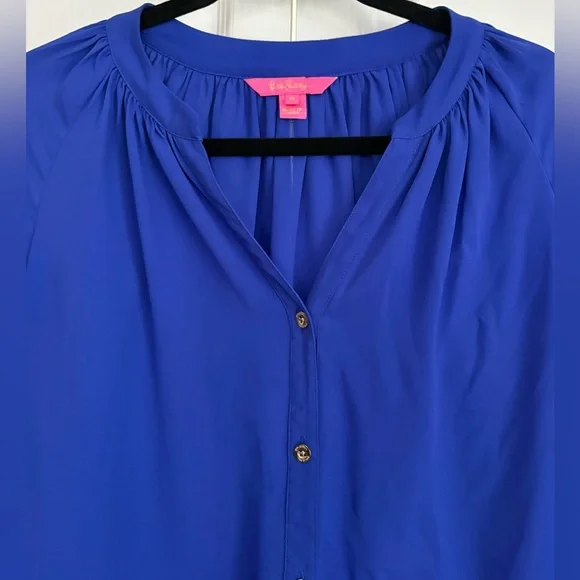 Lilly PulitzerWomen's Blue Button-Up Blouse, size medium - Picture 2 of 8